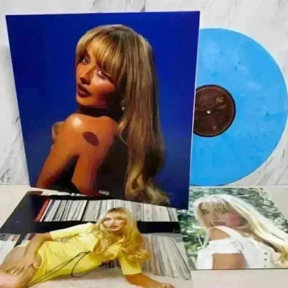 Signed Insert - Sabrina Carpenter Short N' Sweet Light Sky Blue LP Vinyl Record - Picture 5 of 6